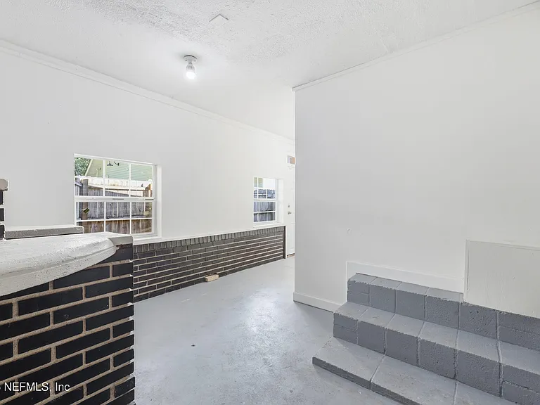 2755 Green St — Photo 28
