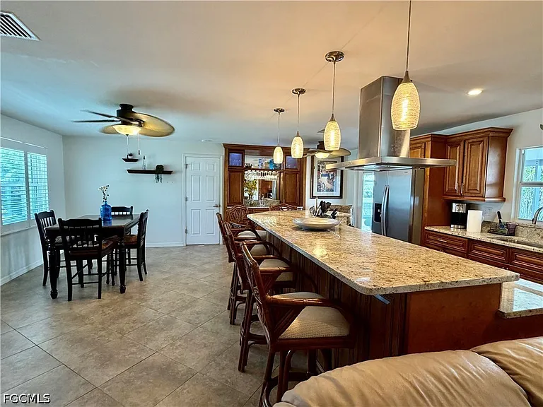 1122 El Dorado Pkwy E — Photo 2