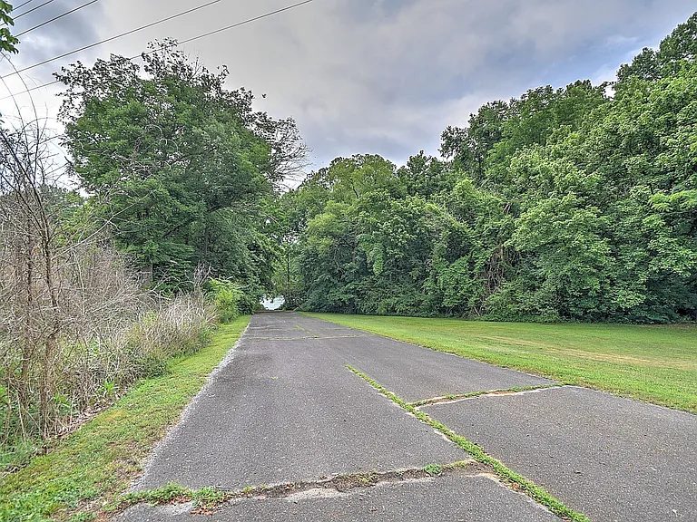 348 River Rd #A6 — Photo 32