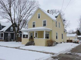 805 W Sherman Ave, Fort Atkinson, WI 53538