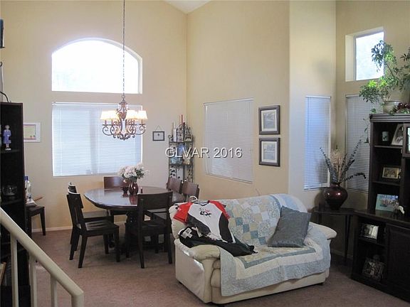 4th image of 1061 Fan Coral Ave