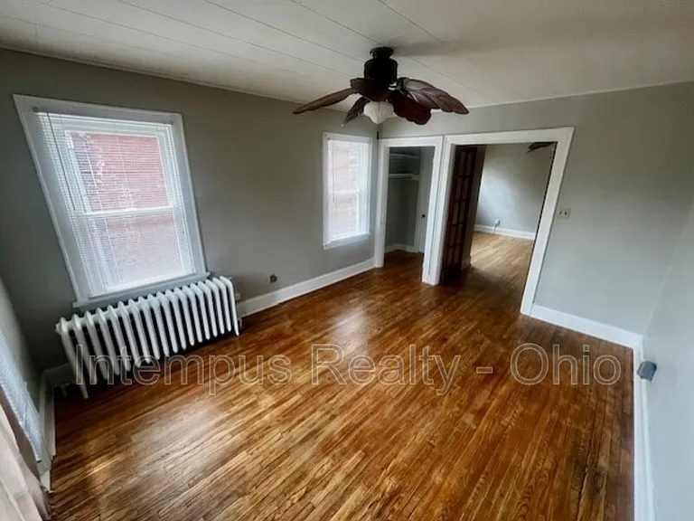 4237 Vine St #4 — Photo 9