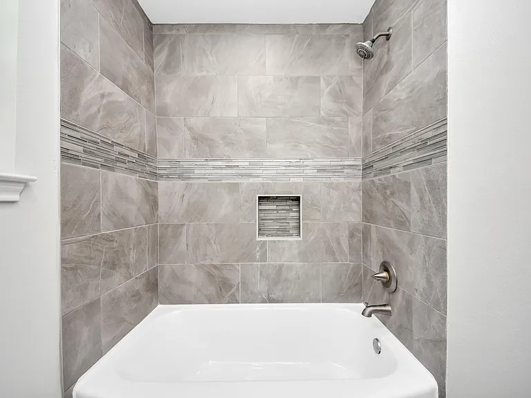 5003 Enyart St — Photo 33