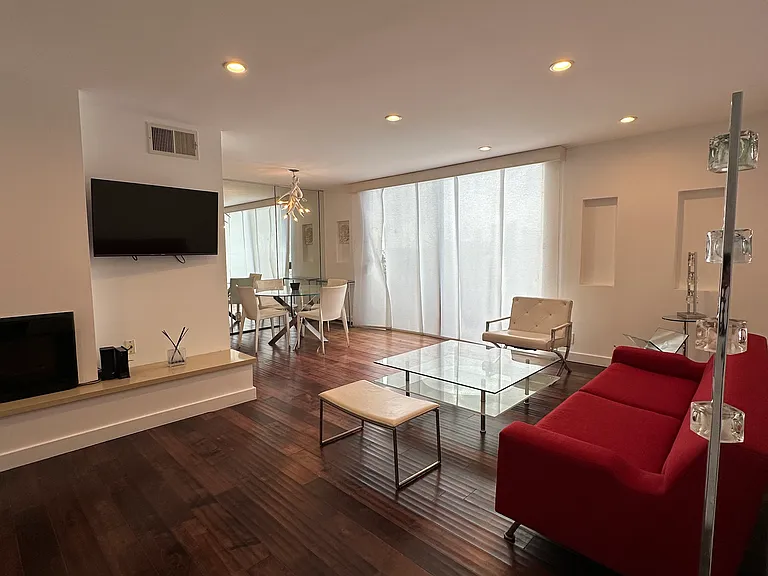 100 S Doheny Dr #923 — Photo 15