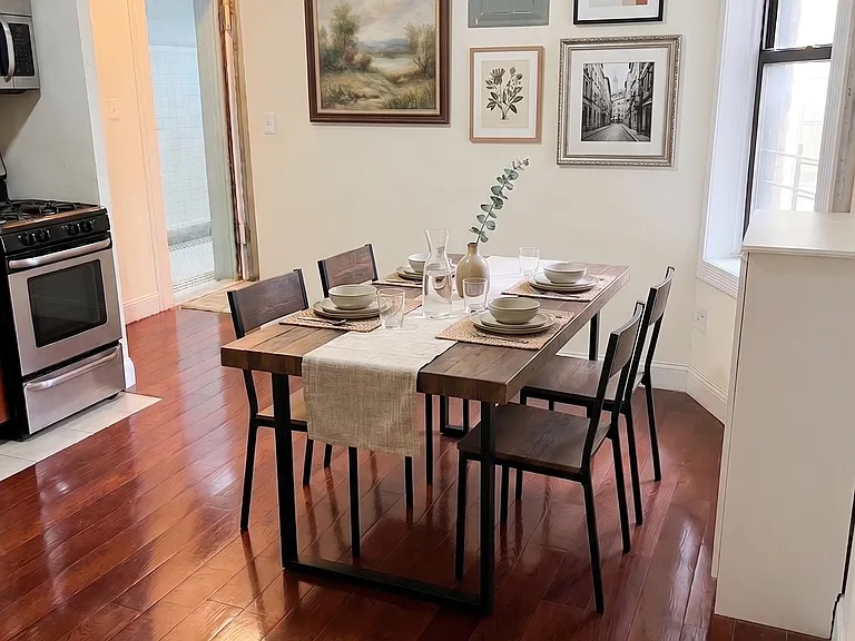 1 Arden St #412 — Photo 4