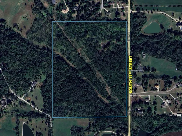 2479 & 2521 SE 11th St, West Des Moines, IA 50265