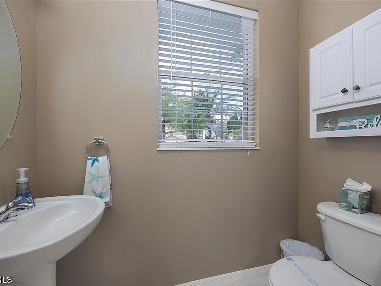 3240 Cottonwood Bnd #201 — Photo 13