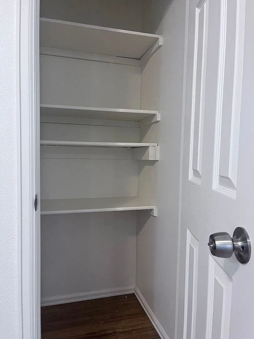 127 W 45TH Street — Photo 3