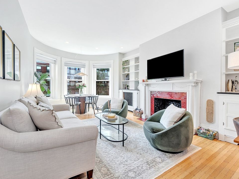 1st image of 405 Marlborough St APT 31