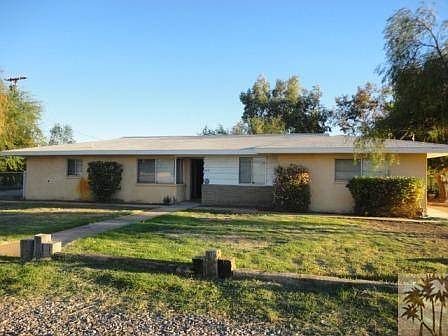 Country home on 1.5 acres