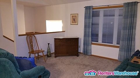 5th image of 1716 Greenwood Pl NE