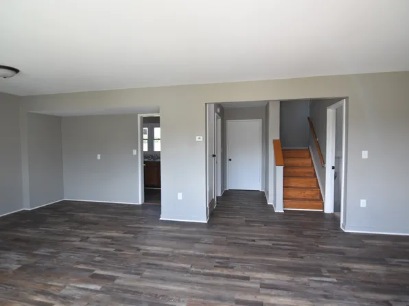 176 Panther St, Gwinn, MI 49841