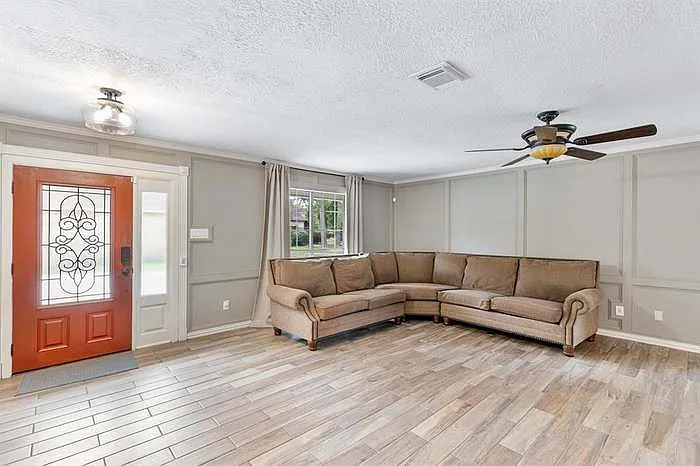 6018 Gnarled Oaks Ct — Photo 18