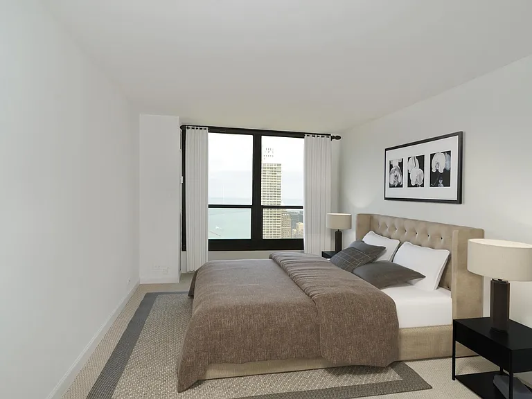 1030 N State St #40E — Photo 11