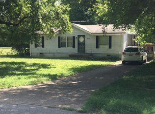 6913 Memory Ln, Louisville, KY 40258