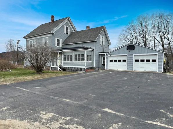 40 Pine Street, Dixfield, ME 04224