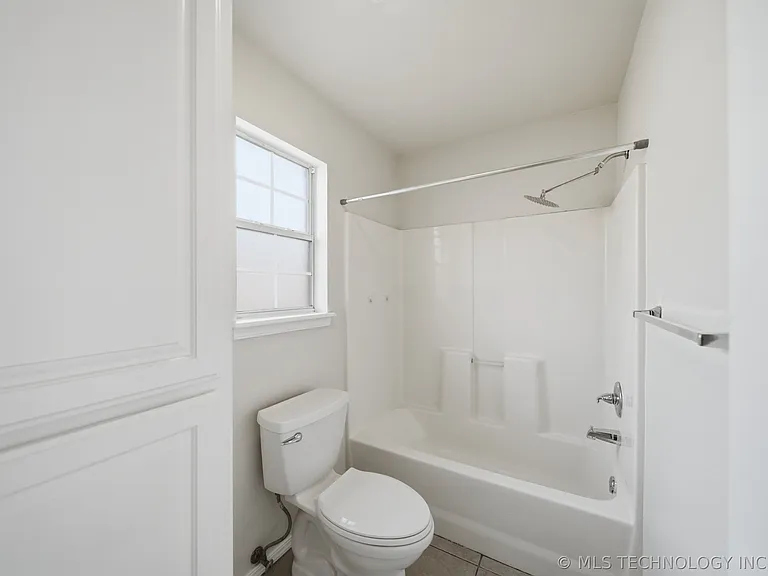 1217 W 117th Ct S — Photo 17