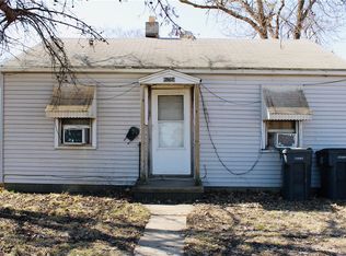 2167 N Woodford St, Decatur, IL 62526