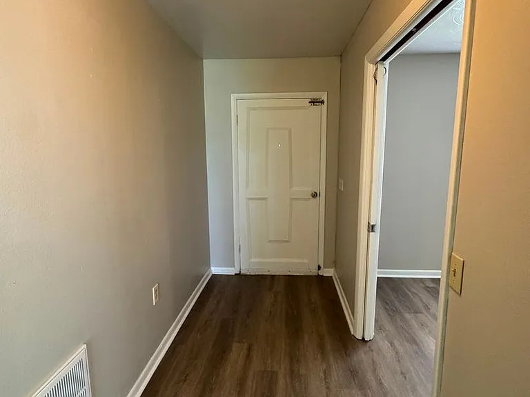 1602 E Sparkman Rd — Photo 25