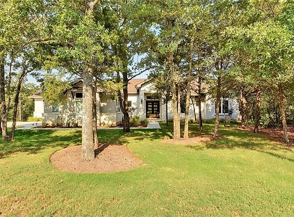 3rd image of 126 Valley View Dr