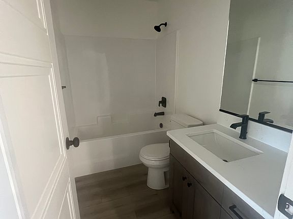 4th image of 3031 Kealoha Ct