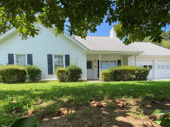 3575 Thrush Ct, Loganville, GA 30052