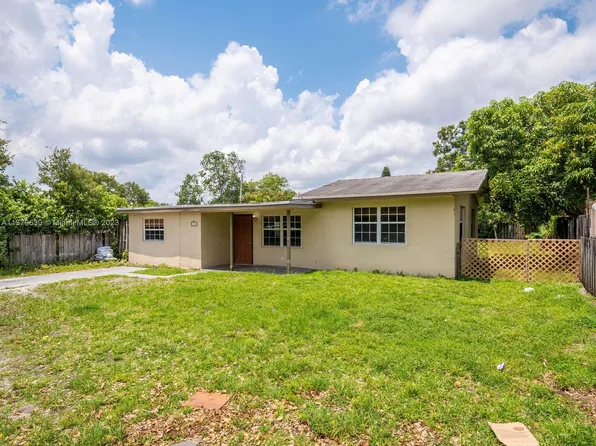 6305 Pierce St, Hollywood, FL 33024