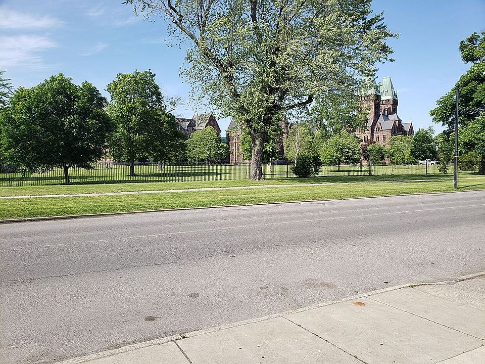 Across 
Richardson Complex