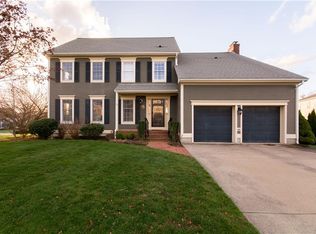 2 Gail Dr, Bristol, RI 02809