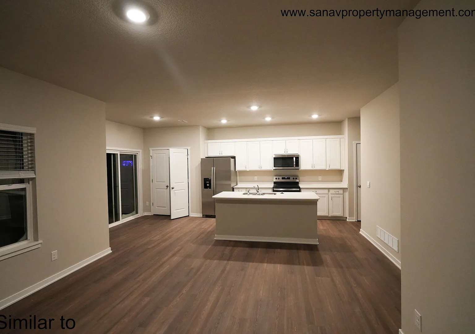 Ankeny Townhome Amenities included!! On slab!! — Photo 3