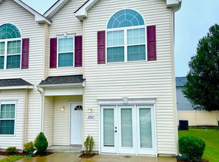 2807 Estella Dr, Chesapeake, VA 23325