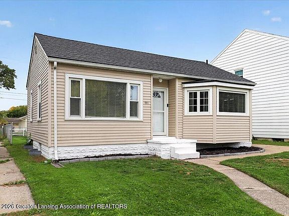 2nd image of 441 N Roessler St