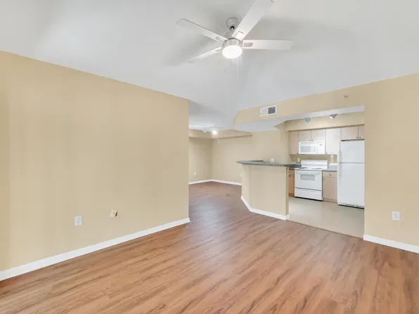 3816 NW Adriatic Ln, Jensen Beach, FL 34957