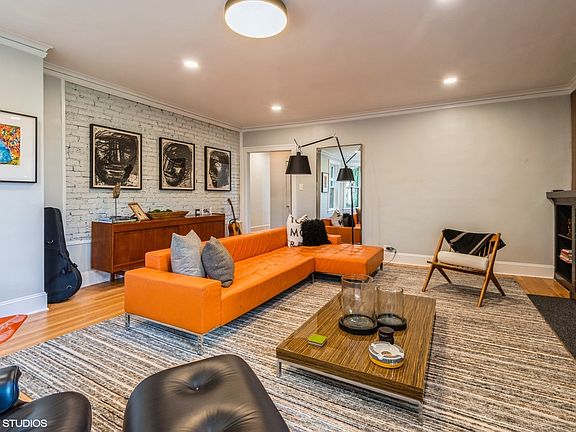 5th image of 6342 N Magnolia Ave #3N