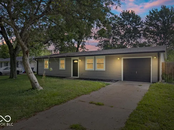 809 Sawmill Rd, New Whiteland, IN 46184