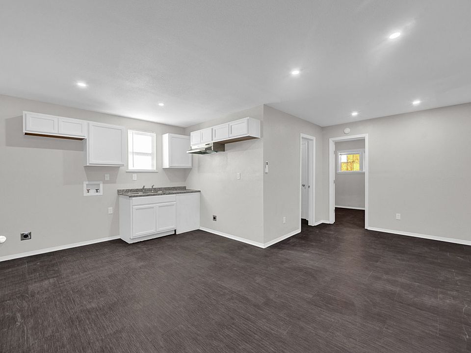 1st image of 2103 N Marrs St #8718B2286