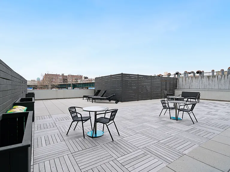 50-11 Queens Blvd #Penthouse 1 — Photo 21