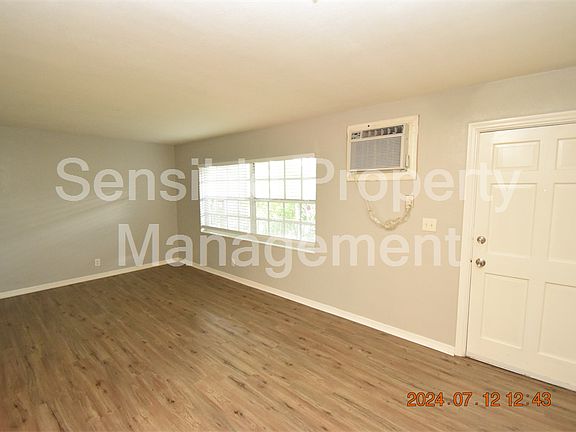 4th image of 304 Danube Ave APT 12