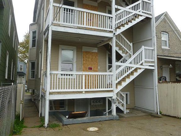 2nd image of 1647 N Kildare Ave