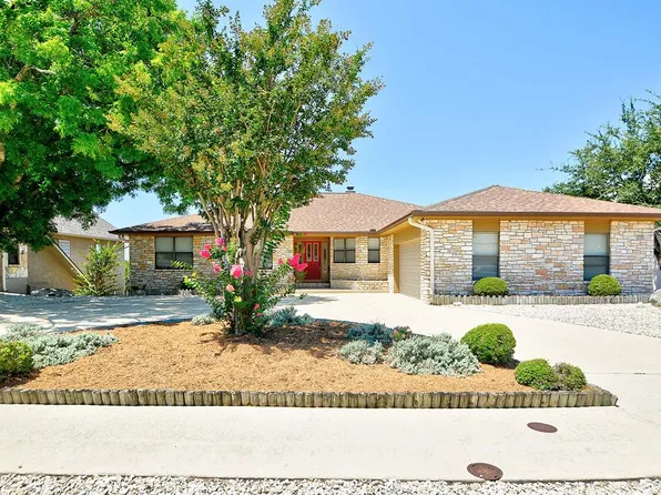2100 Vista Ridge Dr, Kerrville, TX 78028