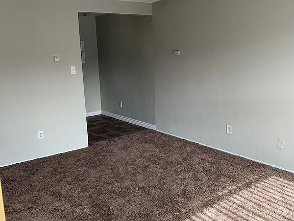 4th image of 757 N H St APT 39