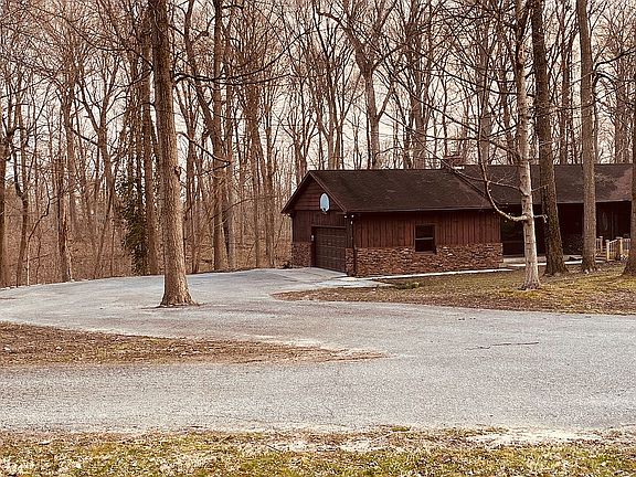 4th image of 4611 S Shady Ln