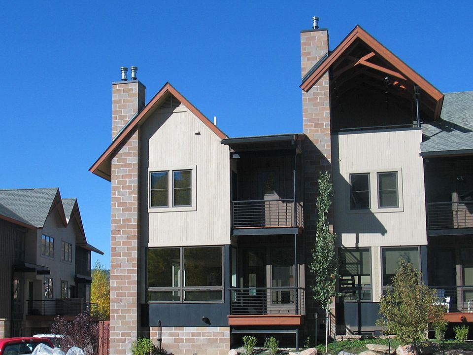 1st image of 2912 Blackhawk Ct