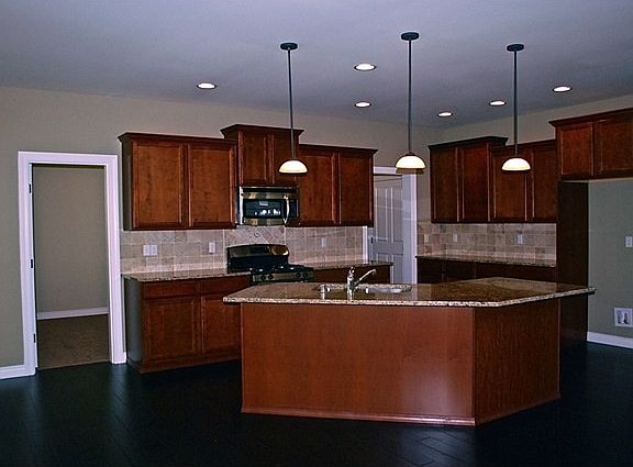 2nd image of 18213 5th Avenue Ct E
