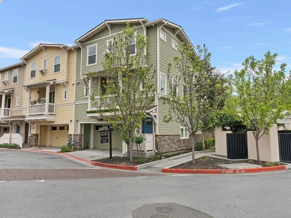 305 Amaryllis Ter, Sunnyvale, CA 94086