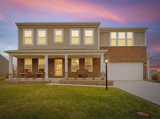 335 Isaac Tharp St, Pataskala, OH