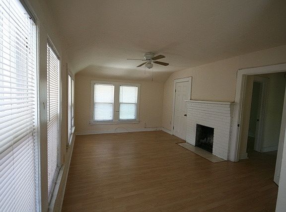 2nd image of 225 N H St
