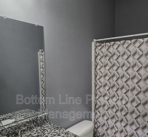 51 Hawthorne St SW — Photo 22