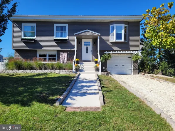1 W Delaware Dr, Little Egg Harbor, NJ 08087