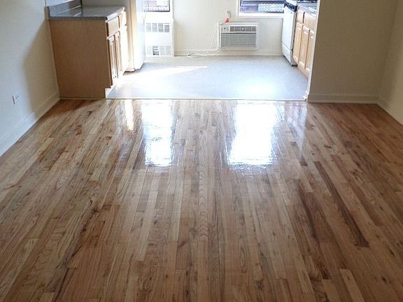 5th image of 3515 Leverich St APT 312